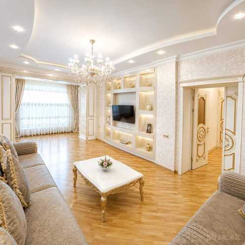 Сдаётся 3-комн. новостройка 120 м², м. Шах Исмаил Хатаи, photo 1 from 16