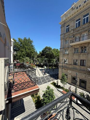 Сдаётся  объект 225 м², м. Ичеришехер, photo 3 from 14