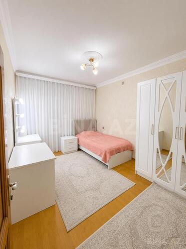 Продаётся 5-комн. вторичка 130 м², м. Халглар Достлугу, photo 8 from 15