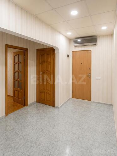 Satılır 3 otaqlı köhnə tikili 85 m², Bakıxanov q., photo 9 from 15