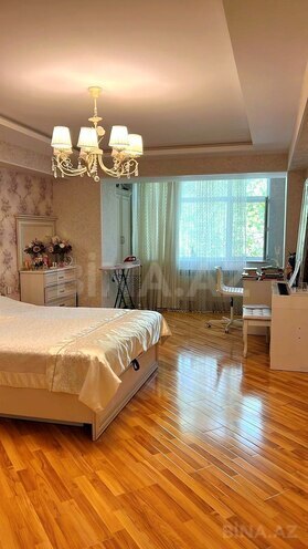Satılır 2 otaqlı köhnə tikili 75.5 m², Elmlər Akademiyası m., photo 1 from 18