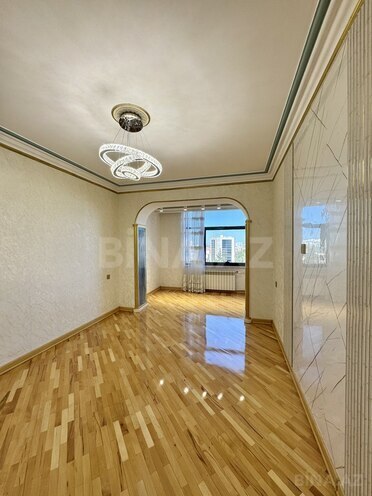 Satılır 2 otaqlı köhnə tikili 60 m², Nərimanov r., photo 1 from 8