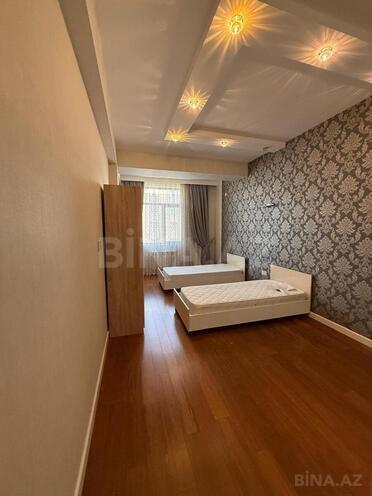 Сдаётся 3-комн. новостройка 140 м², Насиминский  р., photo 7 from 14