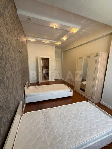 Сдаётся 3-комн. новостройка 140 м², Насиминский  р., photo 6 from 14