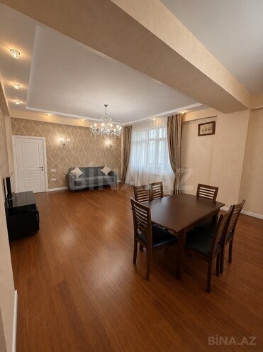 Сдаётся 3-комн. новостройка 140 м², Насиминский  р., photo 3 from 14
