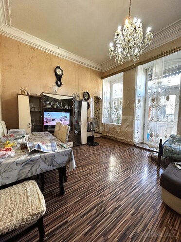Satılır 2 otaqlı köhnə tikili 60 m², Nizami m., photo 3 from 14