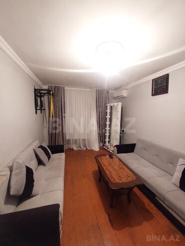 Satılır 2 otaqlı köhnə tikili 45 m², Bakıxanov q., photo 1 from 7