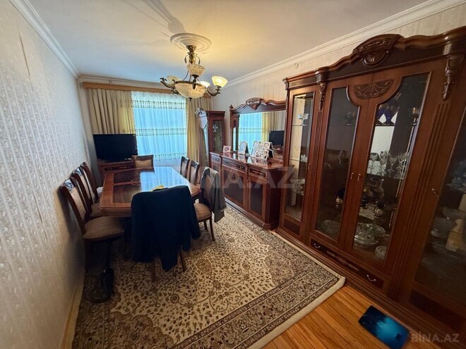 Продаётся 5-комн. вторичка 110 м², м. Ази Асланов, photo 1 from 18