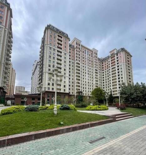 Продаётся 2-комн. новостройка 76 м², м. Элмляр Академиясы, photo 3 from 11