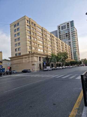 Satılır 3 otaqlı köhnə tikili 100 m², 28 May m., photo 17 from 19