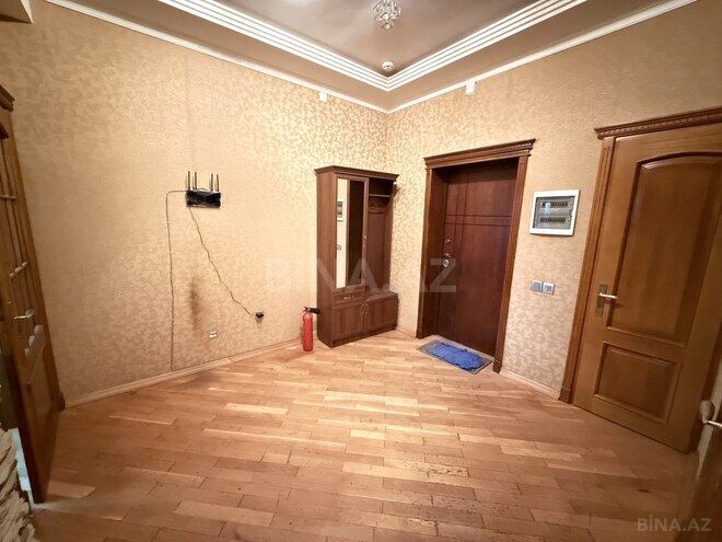 Сдаётся 3-комн. новостройка 130 м², м. Элмляр Академиясы, photo 11 from 16