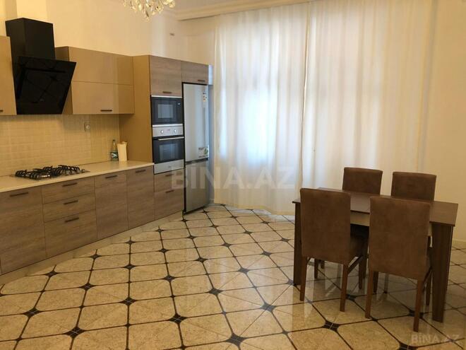 Сдаётся 3-комн. новостройка 130 м², м. Шах Исмаил Хатаи, photo 7 from 16