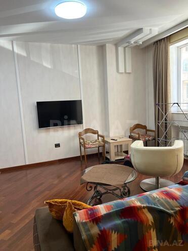 İcarəyə verilir 1 otaqlı yeni tikili 62 m², 8 Noyabr m., photo 6 from 9