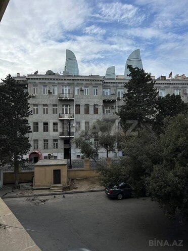 İcarəyə verilir 2 otaqlı köhnə tikili 65 m², Səbail r., photo 15 from 20