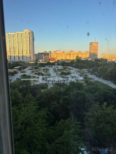 İcarəyə verilir 2 otaqlı köhnə tikili 70 m², Elmlər Akademiyası m., photo 1 from 14