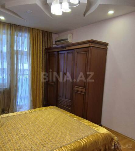 Сдаётся 3-комн. новостройка 140 м², м. Низами, photo 6 from 15