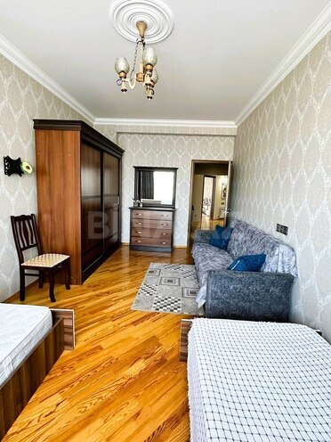 Сдаётся 3-комн. новостройка 120 м², м. 20 января, photo 8 from 20