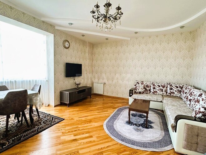 Сдаётся 3-комн. новостройка 120 м², м. 20 января, photo 1 from 20
