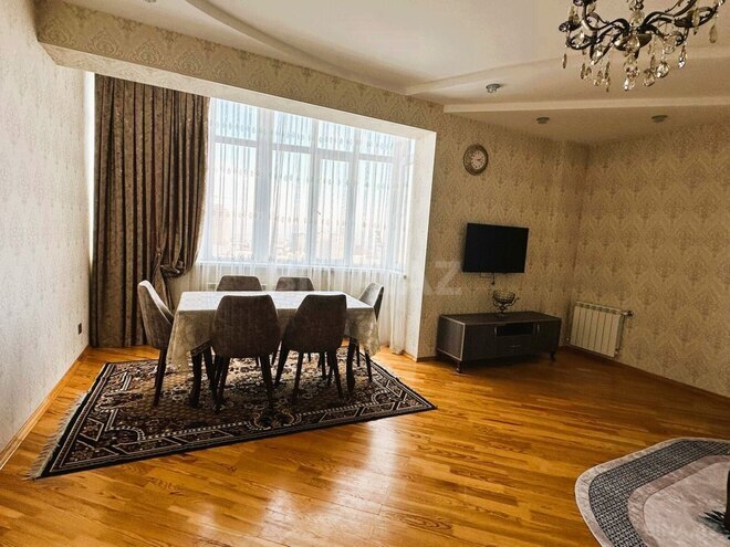 Сдаётся 3-комн. новостройка 120 м², м. 20 января, photo 3 from 20