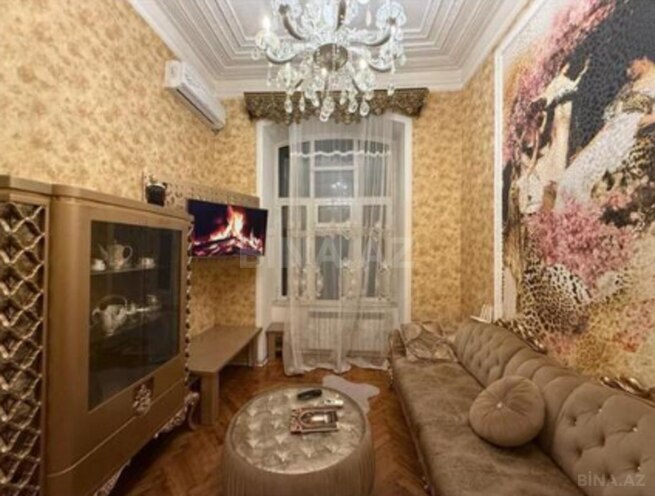 Сдаётся 3-комн. вторичка 78 м², м. Сахил, photo 3 from 19