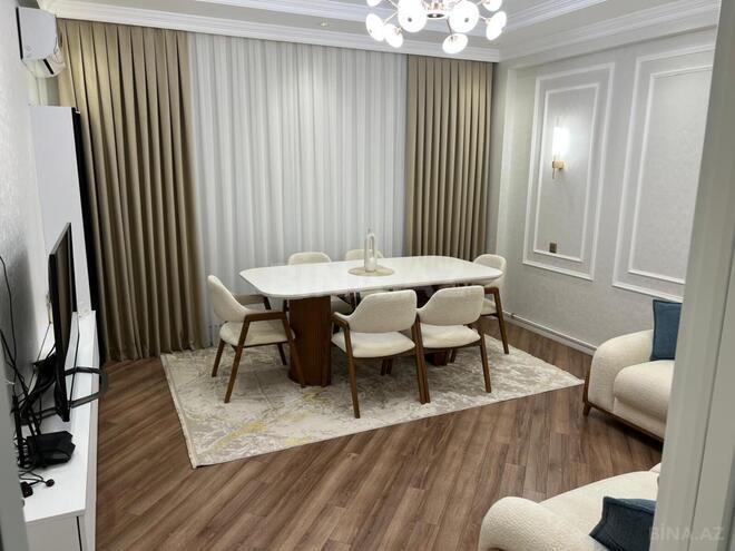 İcarəyə verilir 2 otaqlı yeni tikili 70 m², 28 May m., photo 1 from 24