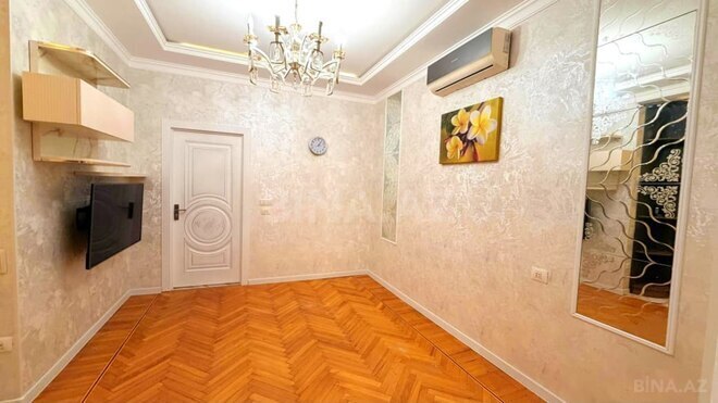 Satılır 3 otaqlı köhnə tikili 85.5 m², Elmlər Akademiyası m., photo 1 from 24