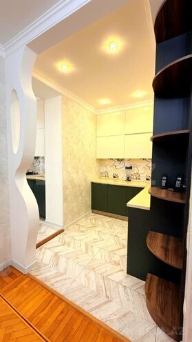 Satılır 3 otaqlı köhnə tikili 85.5 m², Elmlər Akademiyası m., photo 8 from 24