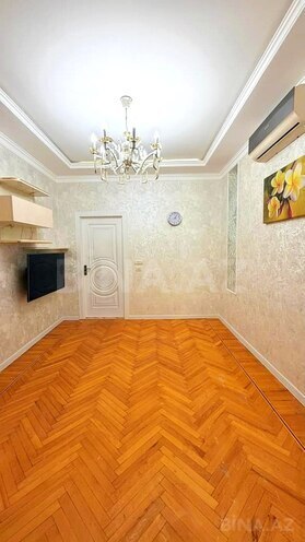 Satılır 3 otaqlı köhnə tikili 85.5 m², Elmlər Akademiyası m., photo 4 from 24