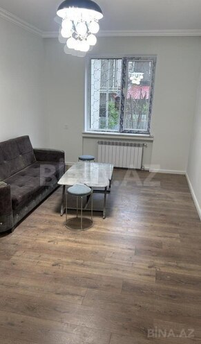 Satılır 3 otaqlı köhnə tikili 61 m², 20 Yanvar m., photo 1 from 16