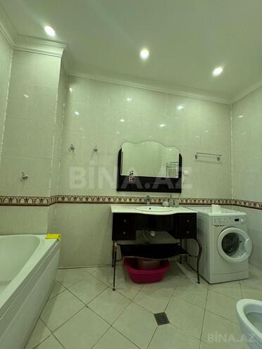 İcarəyə verilir 4 otaqlı yeni tikili 230 m², 28 May m., photo 20 from 31