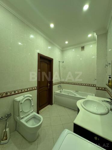 İcarəyə verilir 4 otaqlı yeni tikili 230 m², 28 May m., photo 19 from 31