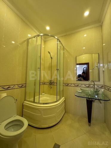 İcarəyə verilir 4 otaqlı yeni tikili 230 m², 28 May m., photo 18 from 31