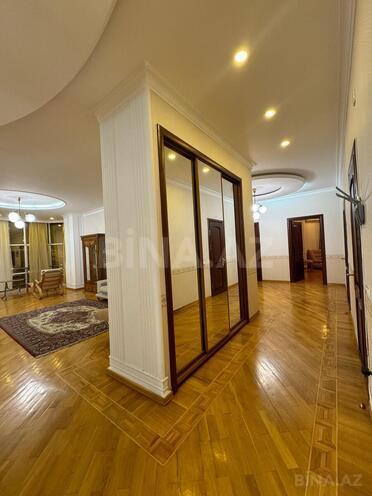 İcarəyə verilir 4 otaqlı yeni tikili 230 m², 28 May m., photo 25 from 31