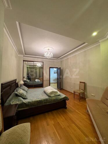 İcarəyə verilir 4 otaqlı yeni tikili 230 m², 28 May m., photo 10 from 31