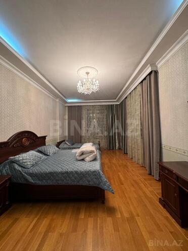İcarəyə verilir 4 otaqlı yeni tikili 230 m², 28 May m., photo 12 from 31