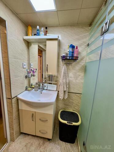 Продаётся 2-комн. вторичка 42 м², м. Гянджлик, photo 13 from 14