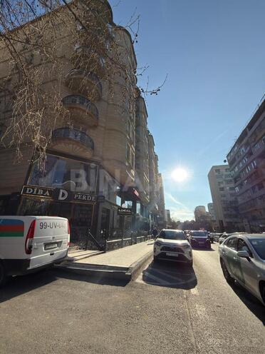 Satılır  obyekt 370 m², Nəsimi r., photo 1 from 6