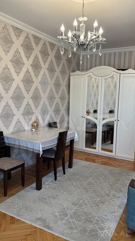 Продаётся 2-комн. вторичка 43 м², м. Насими, photo 4 from 9