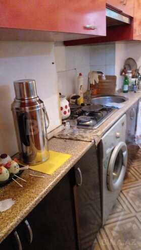 Продаётся 1-комн. вторичка 25 м², м. Низами, photo 6 from 9