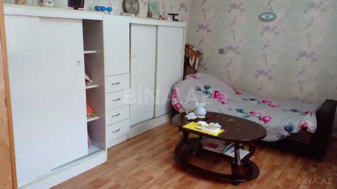 Продаётся 1-комн. вторичка 25 м², м. Низами, photo 1 from 9