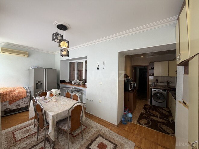 Продаётся 2-комн. вторичка 80 м², м. Элмляр Академиясы, photo 13 from 24