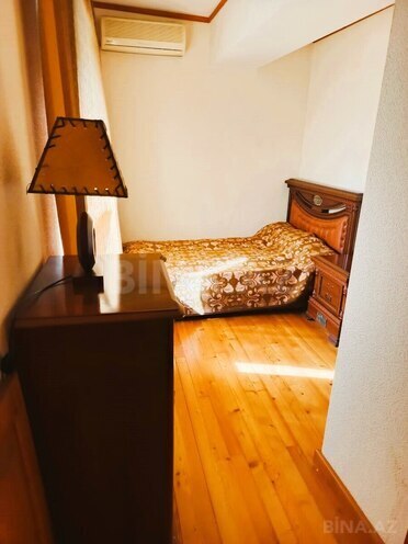 Продаётся 3-комн. вторичка 70 м², м. 28 мая, photo 10 from 18