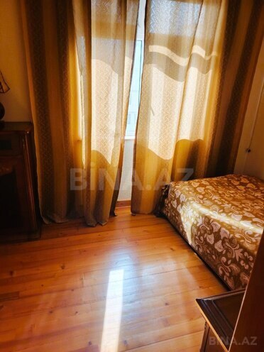 Продаётся 3-комн. вторичка 70 м², м. 28 мая, photo 13 from 18