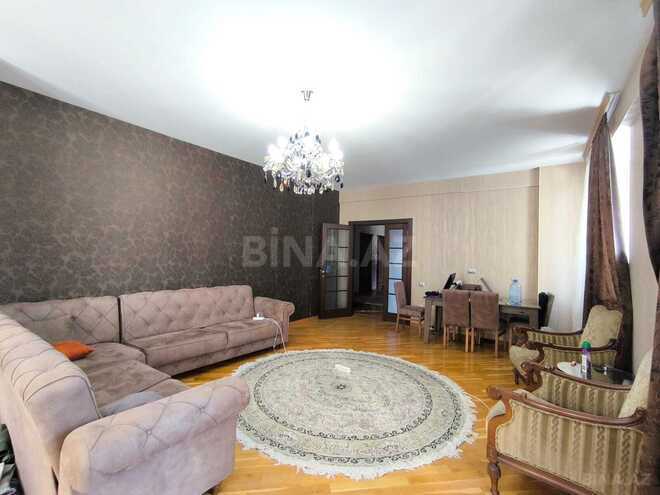 İcarəyə verilir 3 otaqlı yeni tikili 122 m², 28 May m., photo 1 from 13