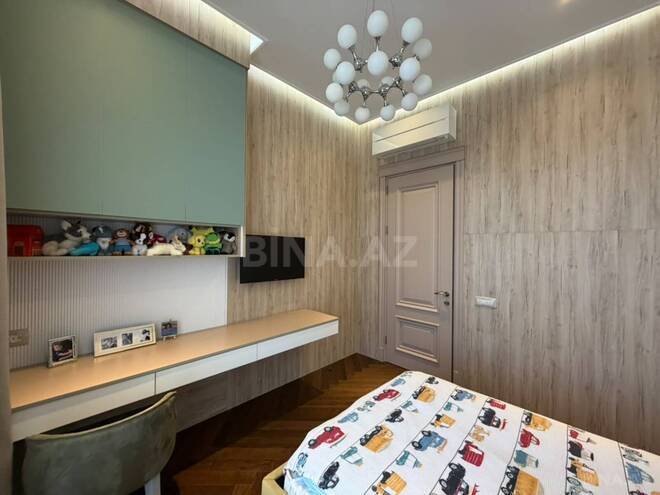 Satılır 7 otaqlı yeni tikili 285 m², 28 May m., photo 19 from 32