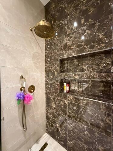 Satılır 7 otaqlı yeni tikili 285 m², 28 May m., photo 30 from 32