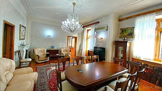 Satılır 3 otaqlı köhnə tikili 150 m², Sahil m., photo 5 from 29