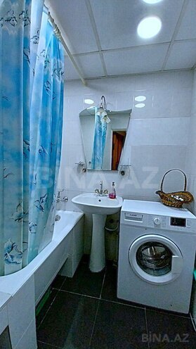Satılır 3 otaqlı köhnə tikili 150 m², Sahil m., photo 25 from 29
