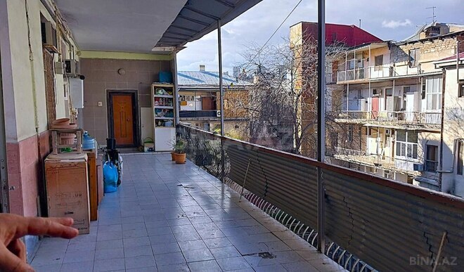 Satılır 3 otaqlı köhnə tikili 150 m², Sahil m., photo 27 from 29