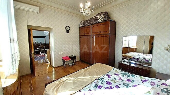 Satılır 3 otaqlı köhnə tikili 150 m², Sahil m., photo 15 from 29
